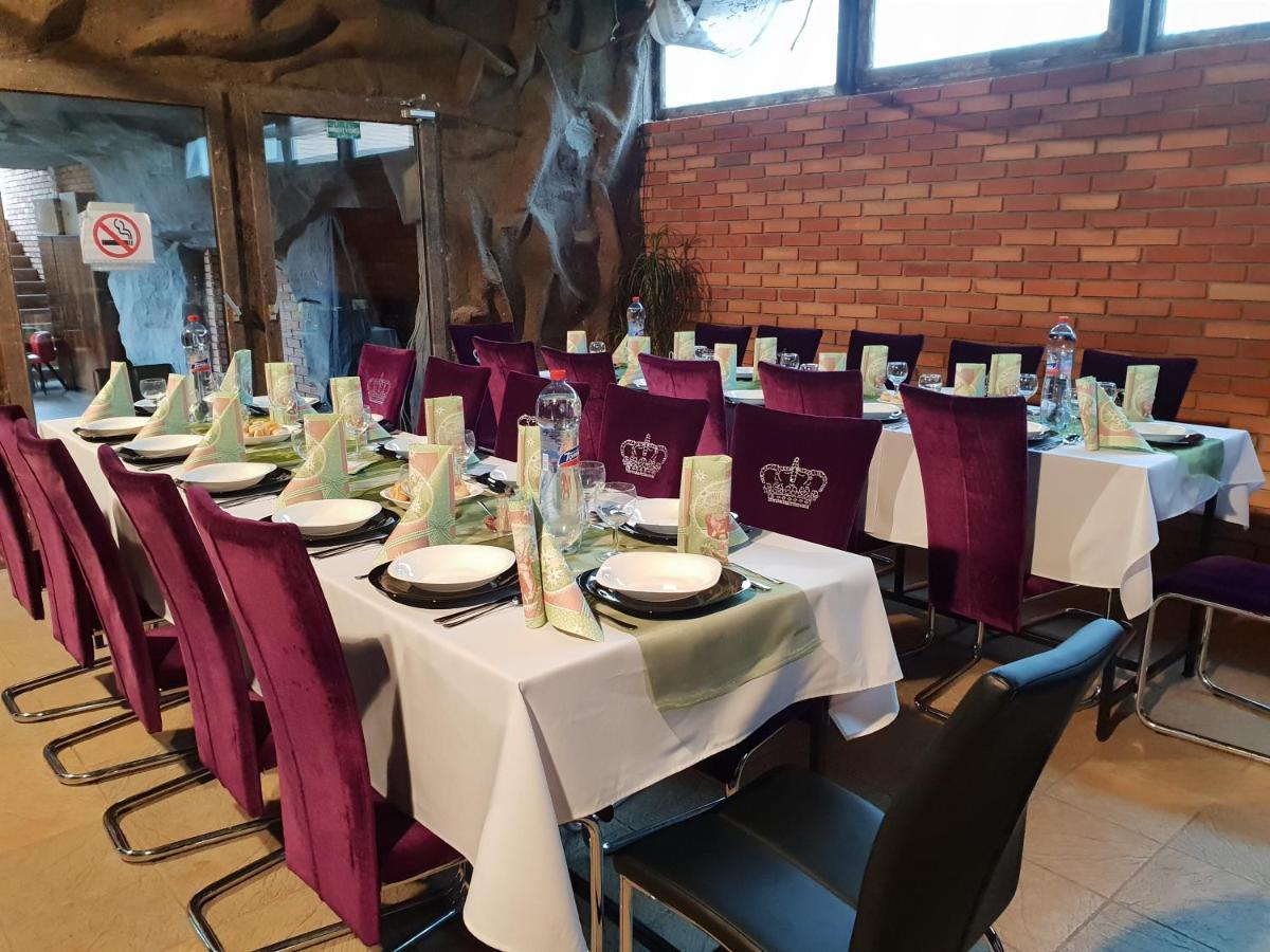 Korona Panzio Bed and Breakfast Blh nad Iplom Εξωτερικό φωτογραφία